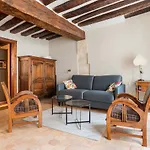 Private Studio - Latin Quarter - Pantheon